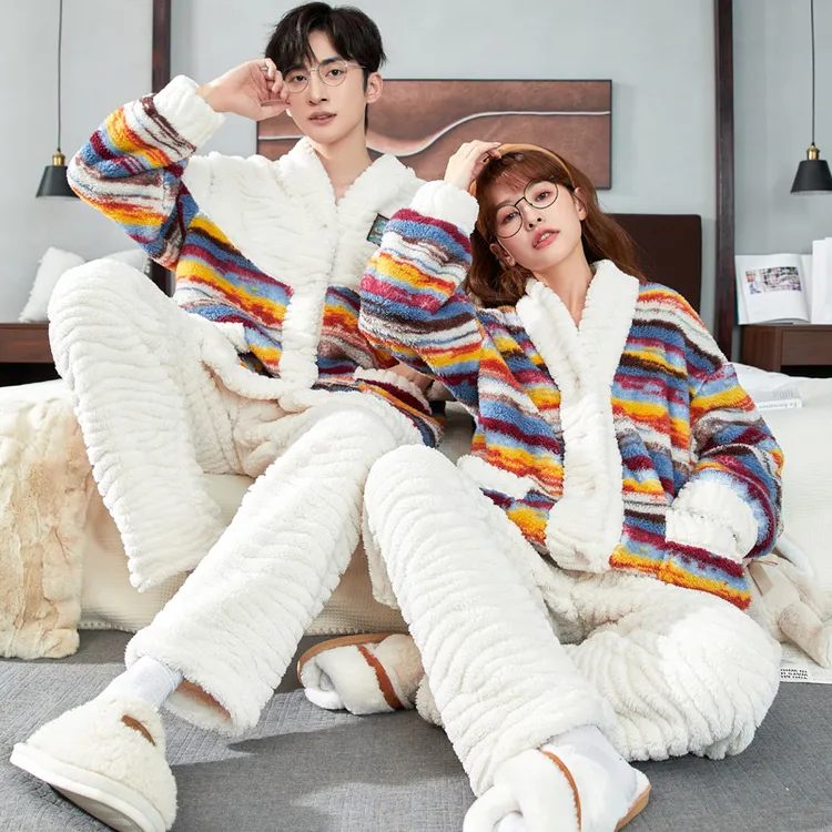 2025新款情侣睡衣女秋冬季珊瑚绒高档大码加厚加绒男士家居服套装