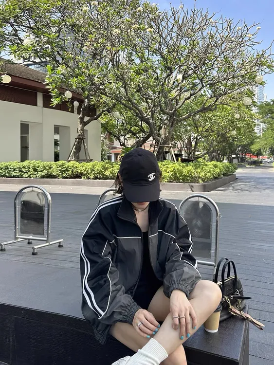 拉链立领女明线短外套撞色宽松春季秋季潮流外套休闲风衣连帽