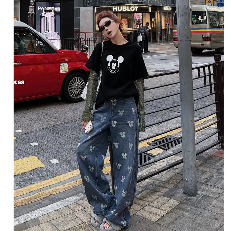婉君【米奇钻裤】”进口烫钻“85棉卡通图案阔腿牛仔裤LWJ26A1K0115