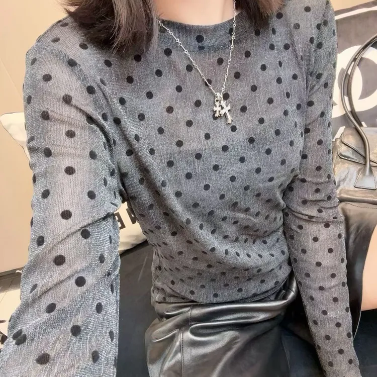 欧货时尚定制微透波点圆领百搭时尚气质衫