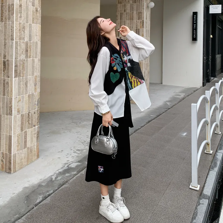 假两件套装裙女春秋季2025新款超火设计小众一整套ootd韩系氛围感