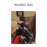 22113早秋款女装设计感趣味图案针织衫气质百搭宽松时尚毛衣开衫
