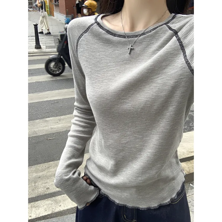 梦优莱/梦优莱灰色修身显瘦圆领长袖2025春秋冬设计感小众内搭T恤