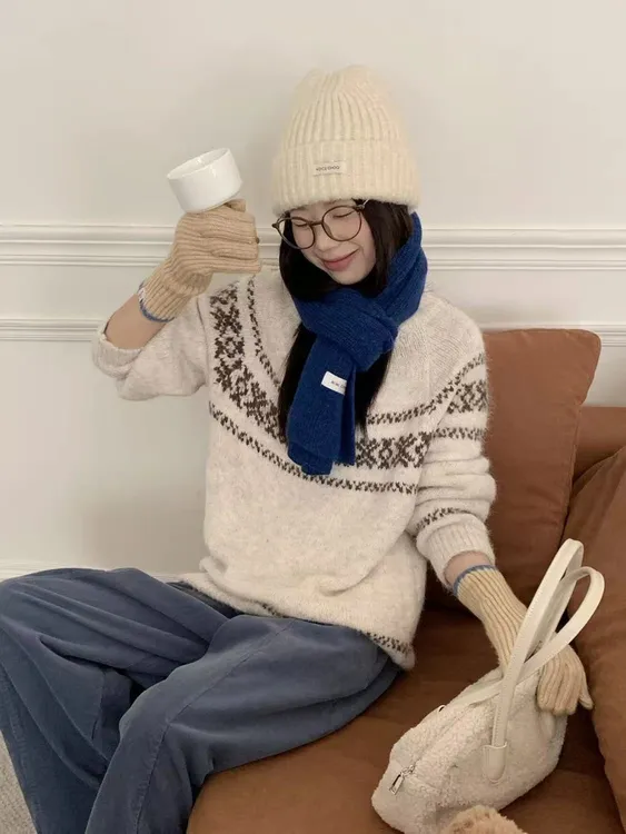 复古费尔岛穿搭提花圆领套头针织毛衣女秋冬季新款慵懒高级感上衣