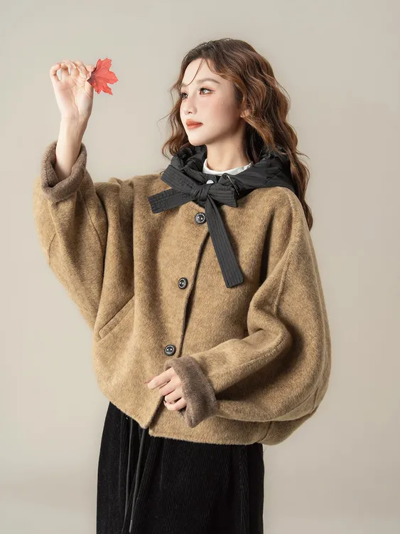 高级感连帽毛呢外套女2025年秋冬新款短款宽松小个子双面羊毛大衣
