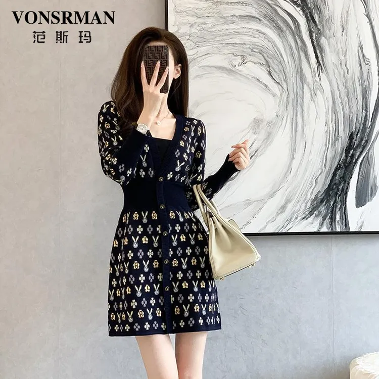 法式小香风长袖针织深V连衣裙女2025春秋新款收腰显瘦碎花打底裙
