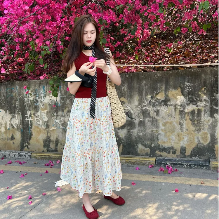 XITANG韩系小清新温柔碎花裙出行新款高腰显瘦百搭中长款半身裙