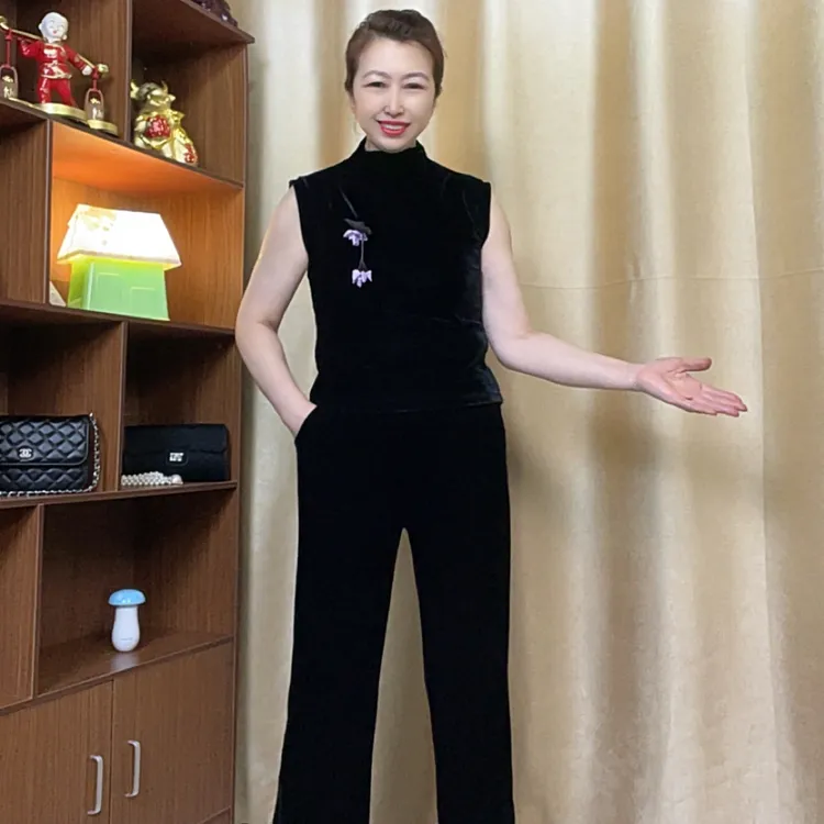 轻奢秋季真丝丝绒905寸领时尚减龄潮流气质小辣椒修身显瘦套装