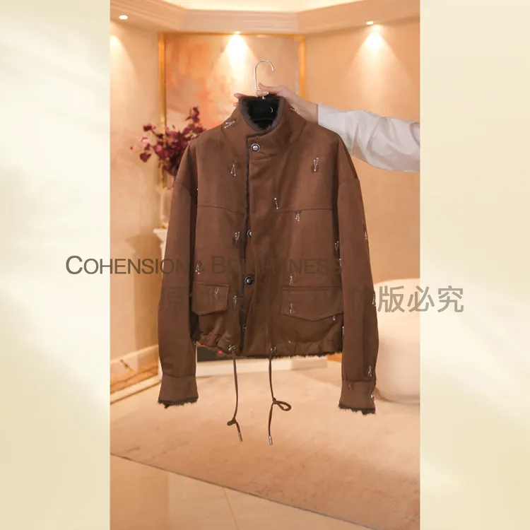 凝慧【焦糖可颂】进口麂皮绒复古重工钉珠双面穿百搭短外套YA082