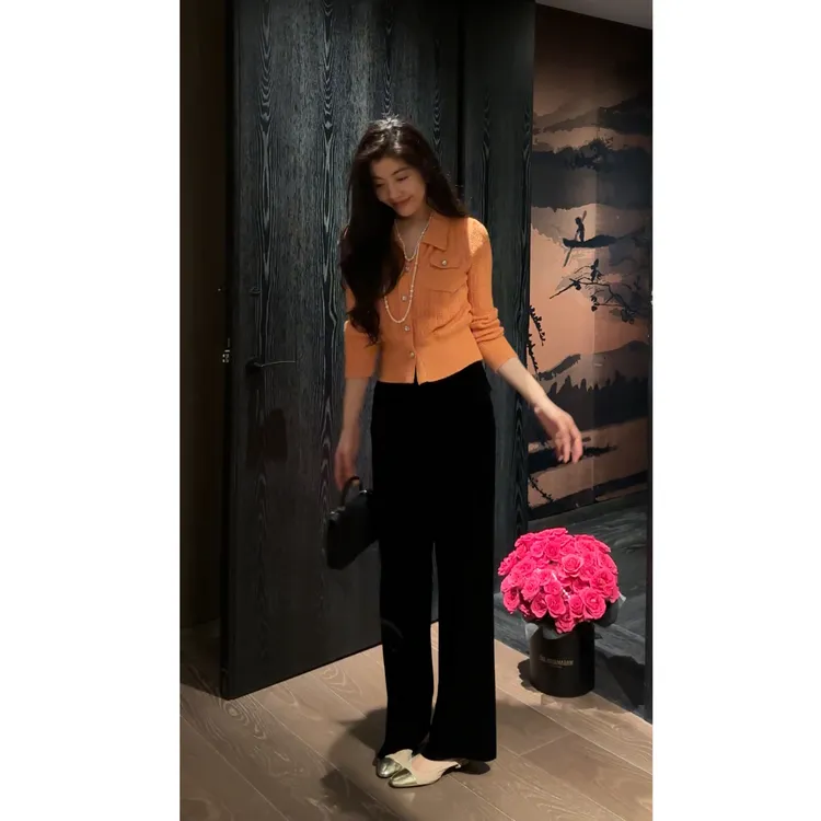 N.COU妮蔻25冬新款减龄气质百搭显瘦绵羊毛软糯针织开衫DY10353