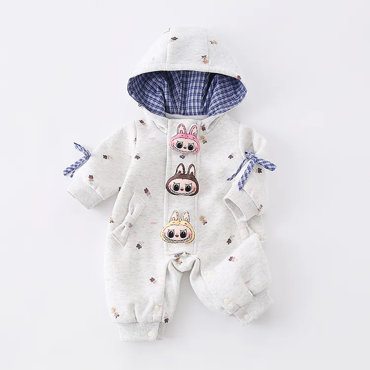 新款婴幼儿衣服春秋季外出服连帽卡通连体衣双层宝宝秋装爬服外套
