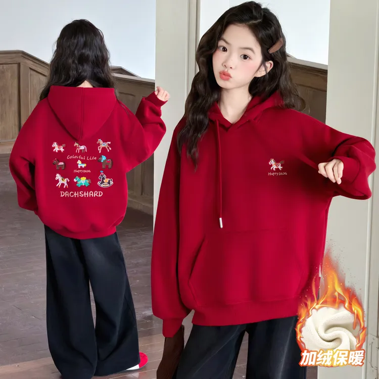 女童红色卫衣加绒秋冬2025新款儿童新年衣服卡通刺绣连帽洋气上衣