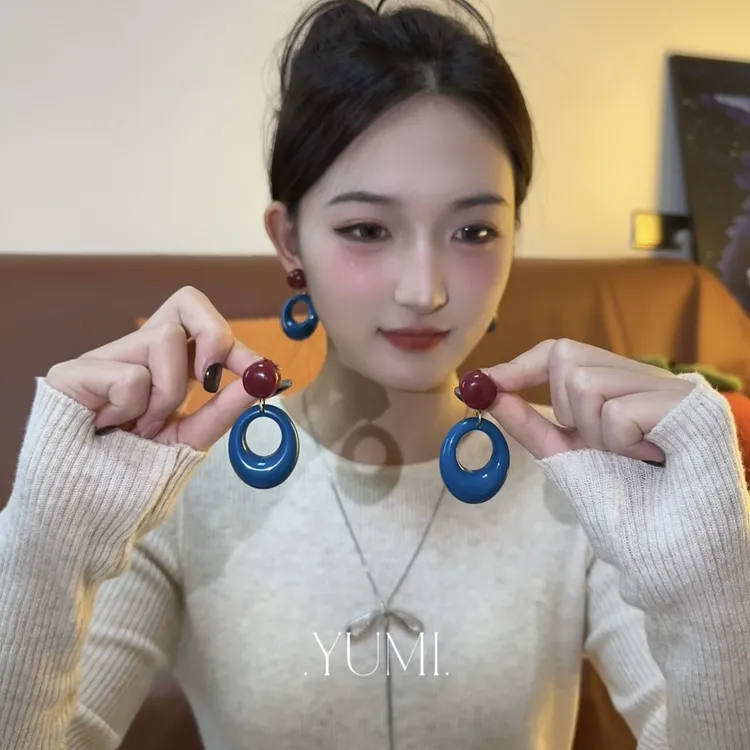 铜合金亚克力耳饰 复古港风撞色流苏耳环简约氛围感耳饰女耳钉