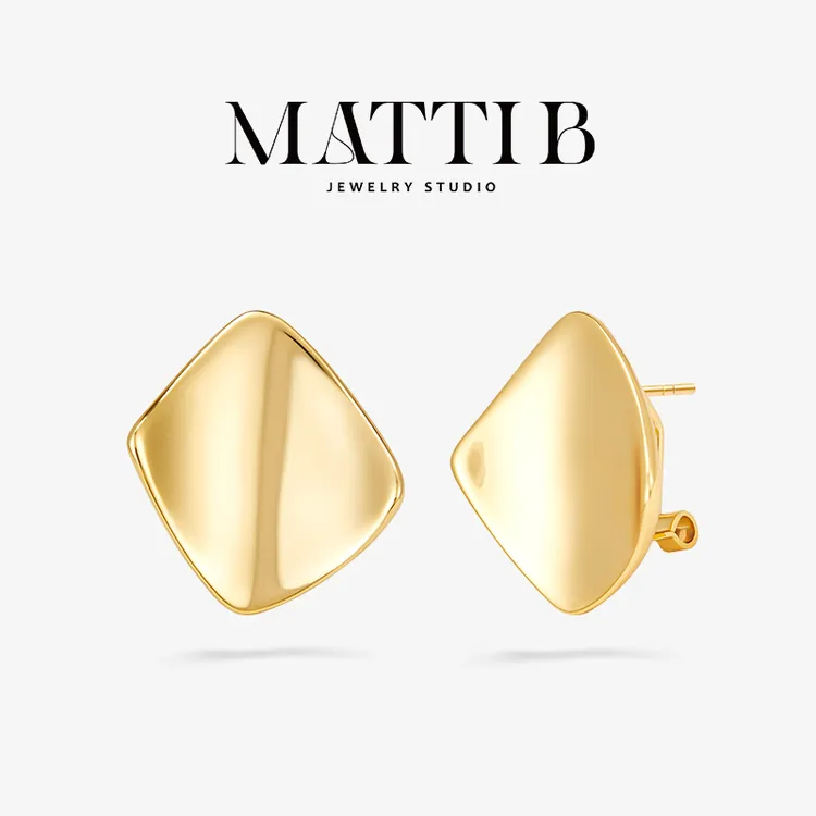 铜合金耳饰 高级感新爆款小众独特设计感气质轻奢百搭耳钉女1923