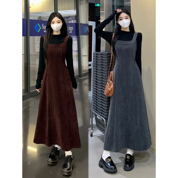 大码微胖mm背带连衣裙女秋季时尚套装高级感显瘦打底衫长袖两件套