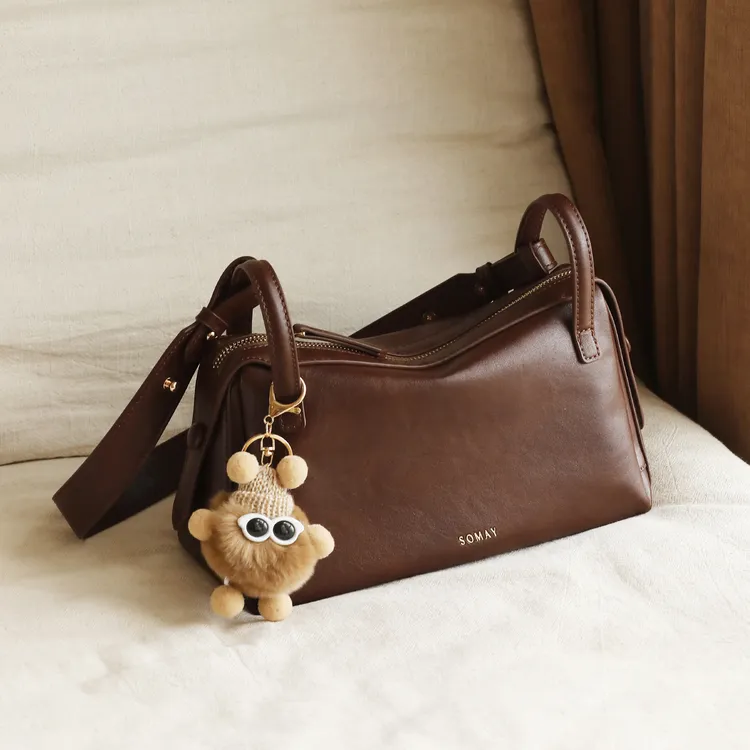 波士顿腋下包包女款爆款2025新款百搭气质单肩斜挎包小众通勤女包