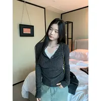 王少女YOKLASS【现现】深灰色假两件蕾丝长袖针织衫上衣 Z26057S43