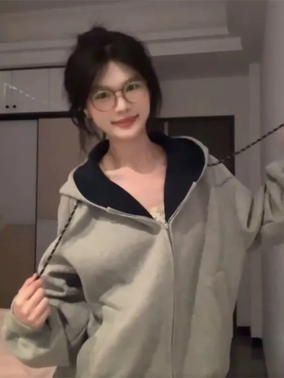 伶落旧人美式高街潮牌连帽卫衣女2025新款松弛感宽松夹克休闲上衣