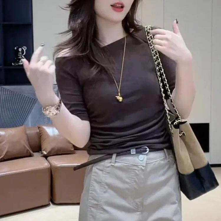 时尚修身显瘦斜肩领短袖T恤女士2025早秋新款纯色设计感小众上衣