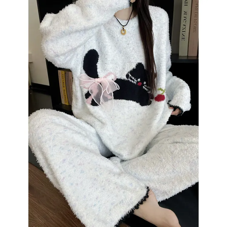 甜美简约可爱小猫蝴蝶结半边绒睡衣女秋冬新款加厚保暖家居服套装