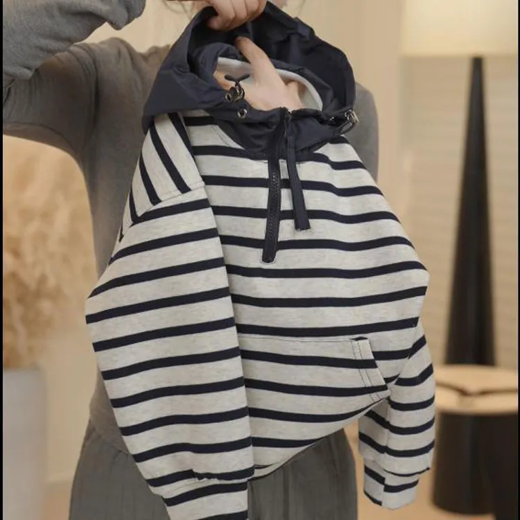 童装男童韩版连帽童装卫衣新款女童秋装洋气条纹男宝宝宽松上衣潮