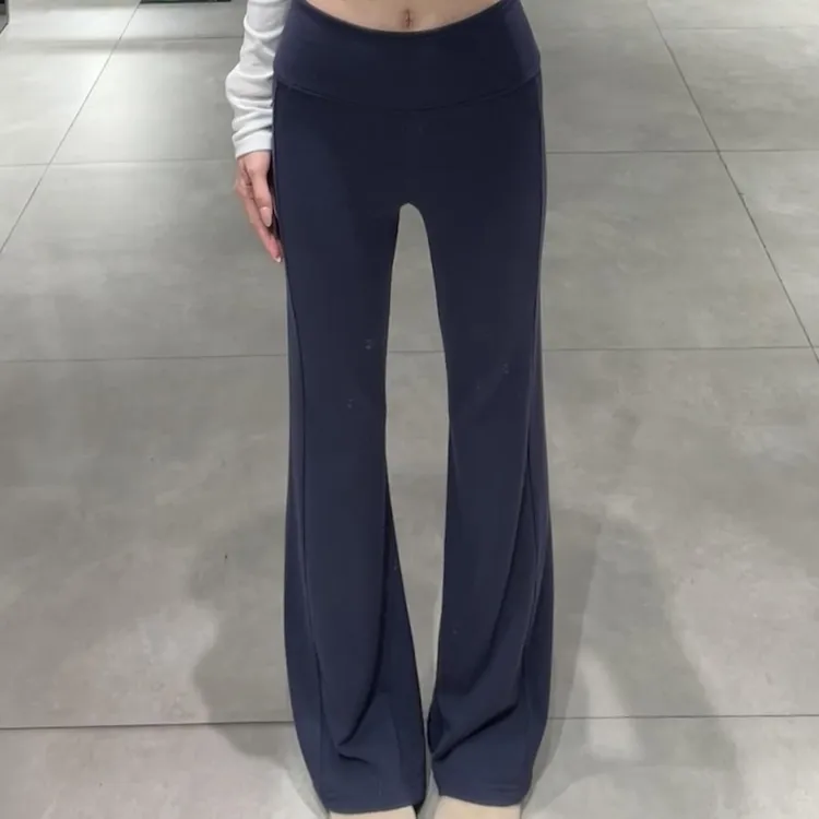 藏青色lulu微喇裤女夏2025新款春秋季低腰垂感显瘦喇叭卫裤运动裤