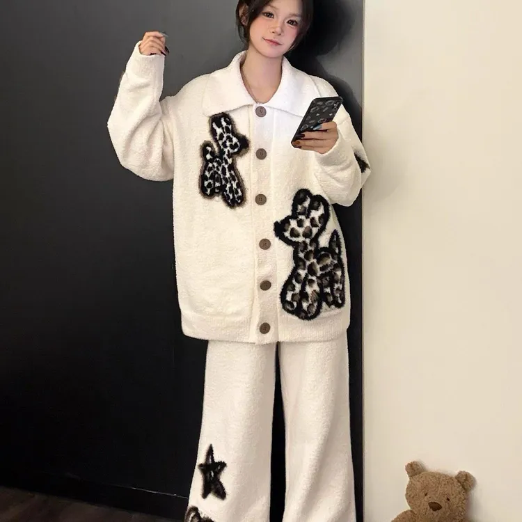 2025新款韩系半边绒秋冬季卡通睡衣女士加绒加厚可外穿休闲家居服