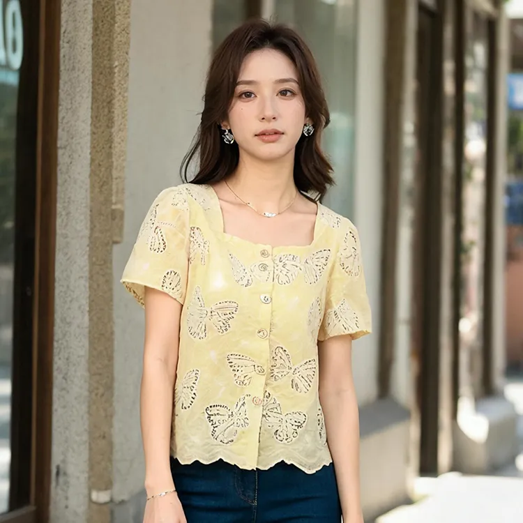 奢姿大码女装2025夏季新款胖妹妹时尚减龄蝴蝶镂空短袖方领上衣