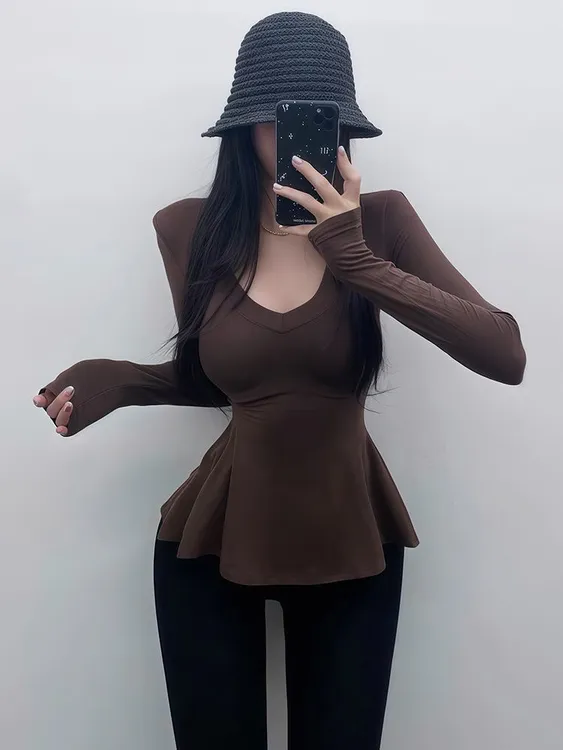 纯欲风性感胸大掐腰V领长袖T恤女秋季辣妹气质显身材修身显瘦上衣