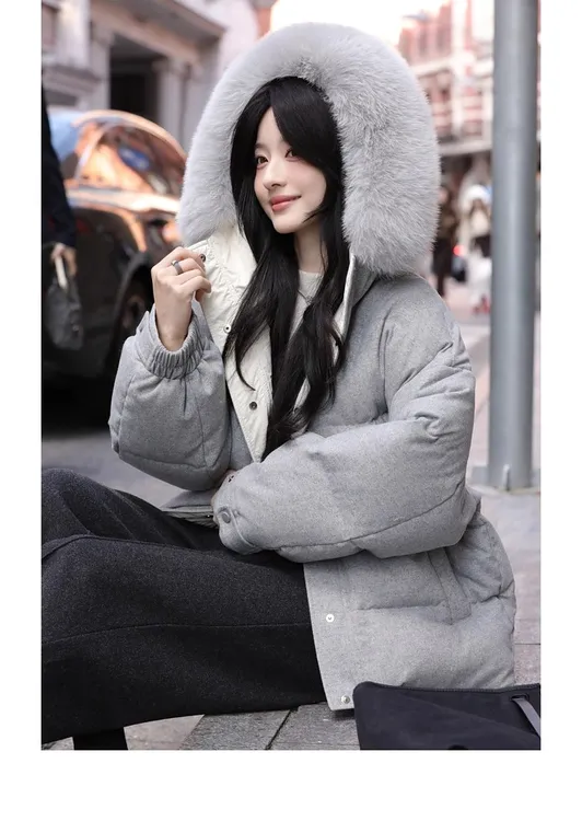 夏诗文 可溯源安心绒清洁白鸭绒斜纹羊毛混纺白狐毛领羽绒服显瘦