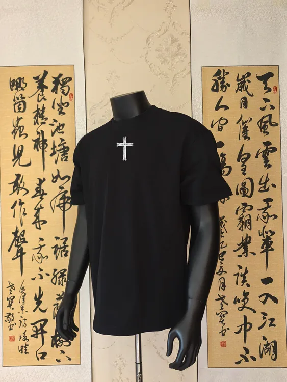 情侣男t恤短袖印花圆领青少年时尚T恤基础大众男士夏季休闲透气