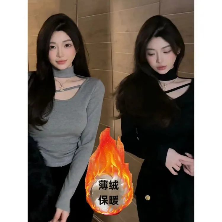 黑色纯欲露锁骨T恤上衣女2025款秋季百搭修身打底衫设计感小众女