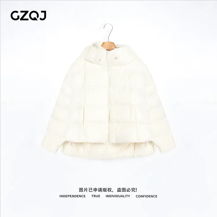 老琴私服【雪绒轻羽】90白鹅绒简约百搭冬季爆款连帽羽绒服女冬0650