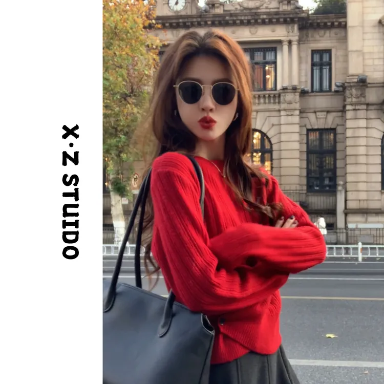 X.ZHEN【单粒扣毛衣】新款潮牌女装洋气高贵上衣跨年穿搭红色毛衣女