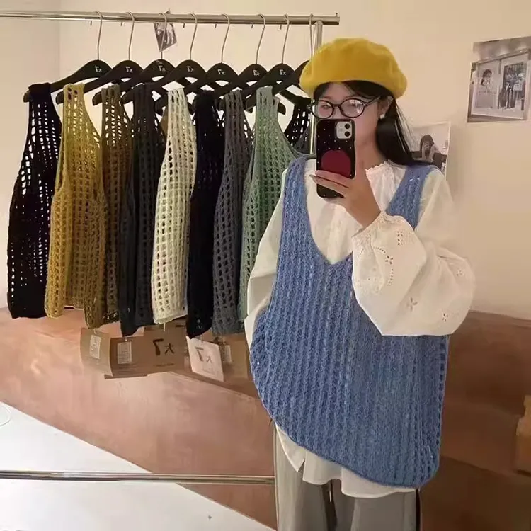 慵懒风减龄叠穿镂空针织马甲背心女宽松显瘦百搭无袖罩衫吊带上衣