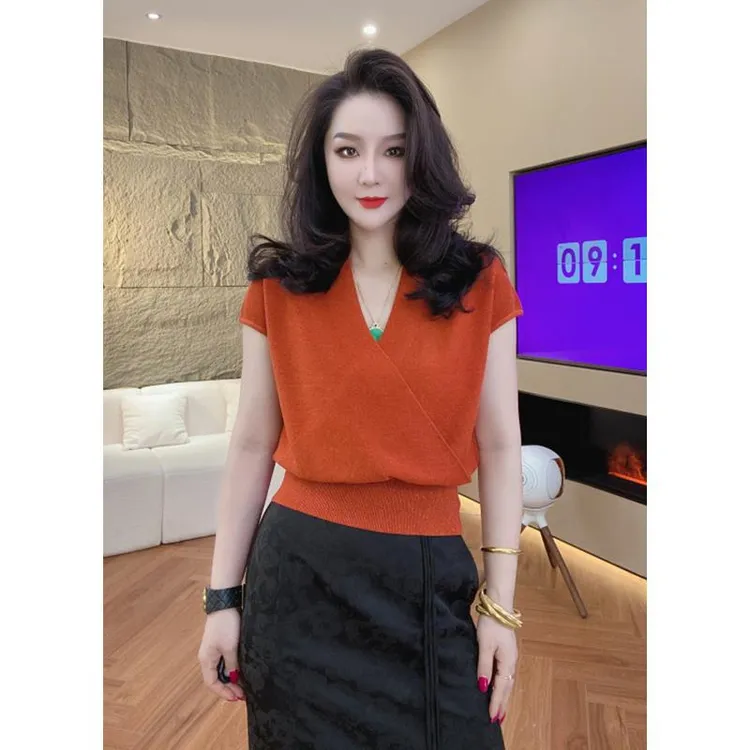 高级感交叉v领针织衫夏季轻薄短袖小衫休闲显瘦打底衫t恤新款上衣