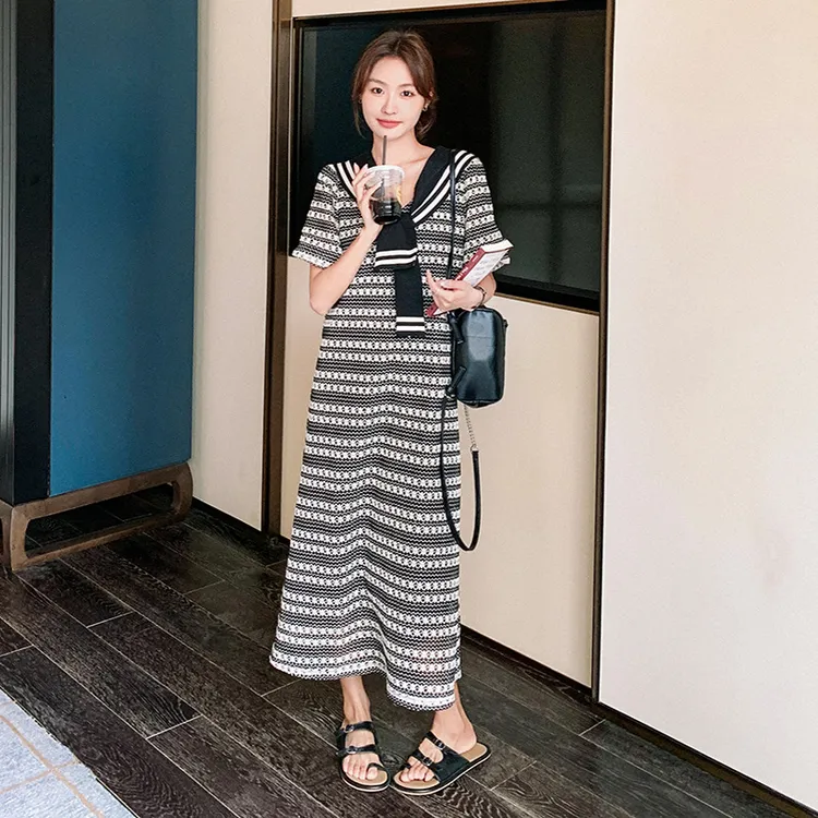法式条纹短袖连衣裙女2025夏季新款显瘦休闲圆领T恤裙直筒长裙