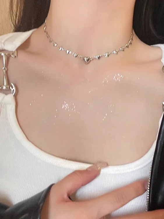 铜项链 甜妹爱心金属choker项链百搭脖颈链小众设计感轻奢锁骨链