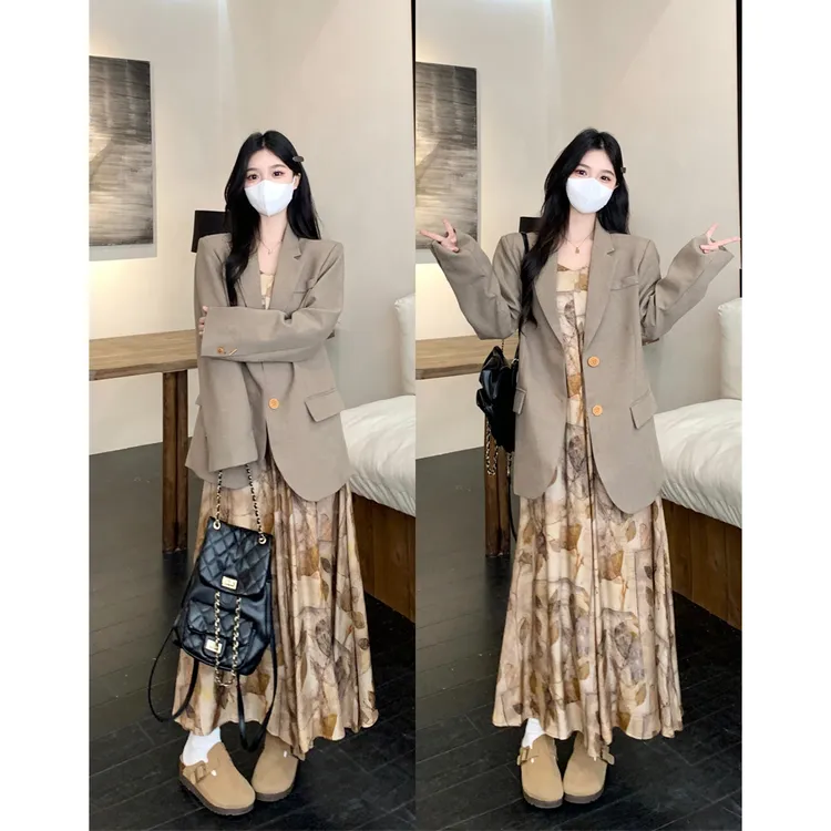 MO88ZSPF大码胖MM复古印花吊带连衣裙西服外套高级感两件套装