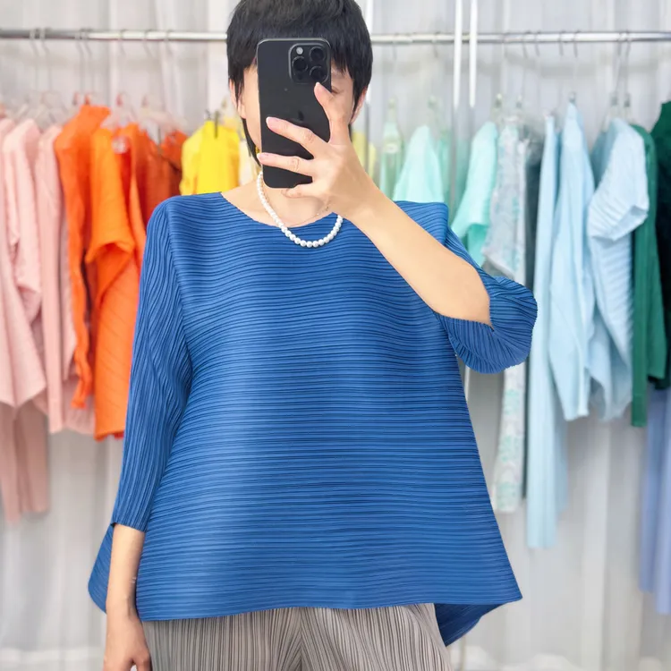 【夏三锦】2025年早秋时尚宽松显瘦褶皱上衣设计感流苏长袖T恤g f