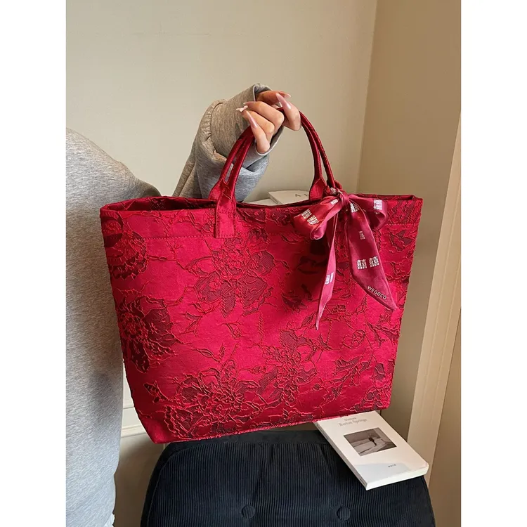 时尚大容量手提通勤红色包包大容量女中国风结婚包托特包跨境外贸