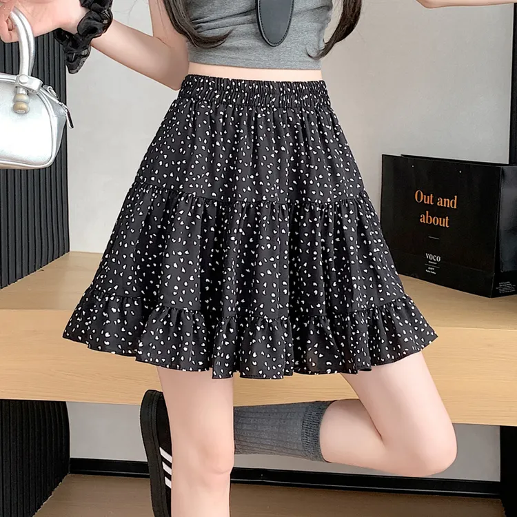 黑色碎花蛋糕短裙女高腰大码半身裙夏季遮肚显瘦梨形身材a字裙子