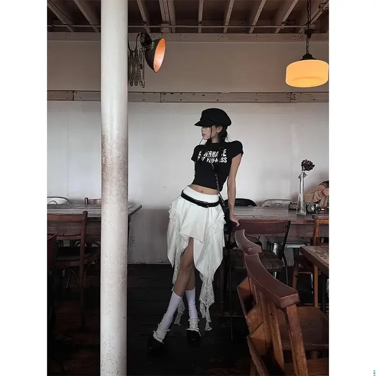 网红洋气炸街女装美式印花圆领小众短款上衣高腰不规则百搭半身裙