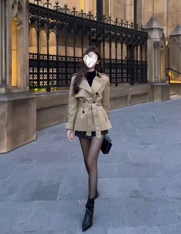 RoseGirls【冰萃摩卡】轻奢高端英伦风翻领收腰双排扣短款风衣外套