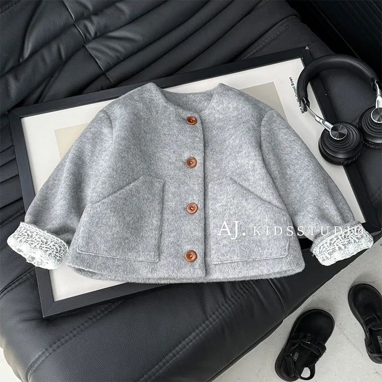 冬款女童韩版时尚蕾丝袖小香风加厚保暖呢大衣外套SJ6939-PP3