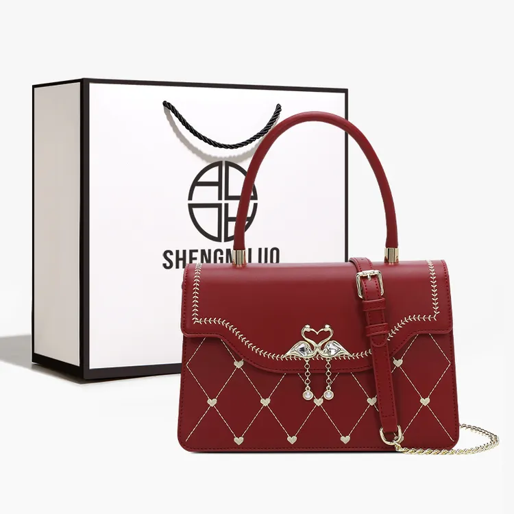 SHENGMILUO/圣米洛小众婚礼红色新娘包包女新款时尚容量质感婚包