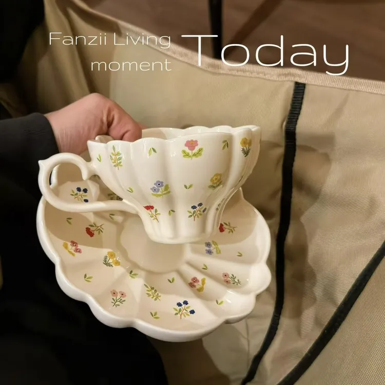 家用陶瓷咖啡杯碟套装高颜值釉下彩马克杯水杯早餐杯牛奶杯咖啡杯