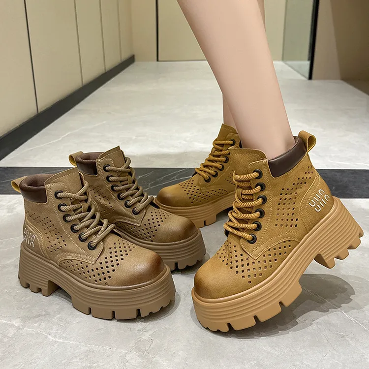 英伦风高帮靴子女鞋百搭系带粗跟休闲女靴圆头厚底夏季时尚马丁靴