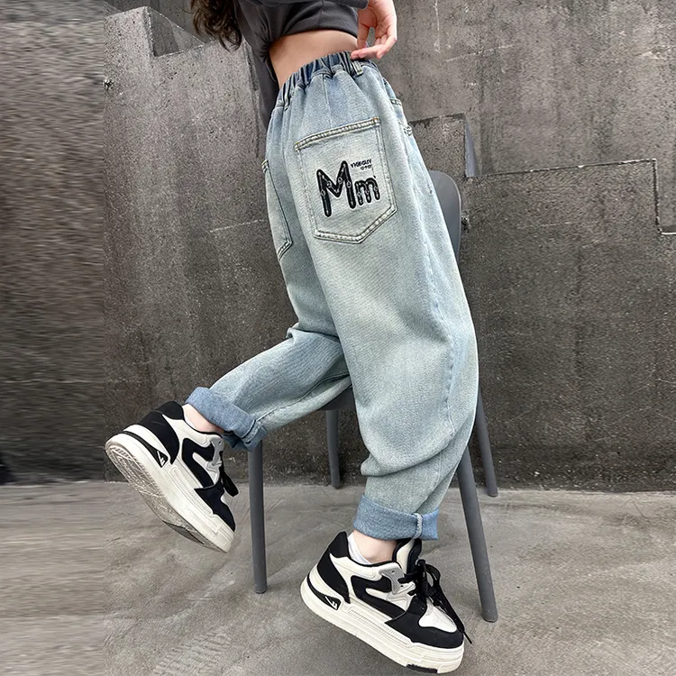 女童牛仔裤春装2025新款儿童直筒阔腿裤春秋季女大童初中生长裤子