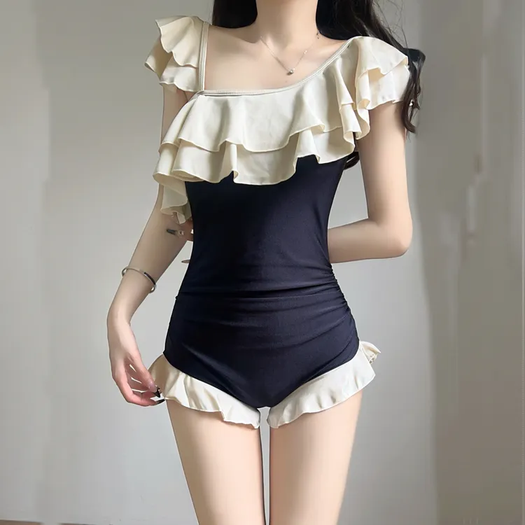 罗十安【反转巴黎】两件套荷叶边连体显瘦高级温泉度假海边泳衣女